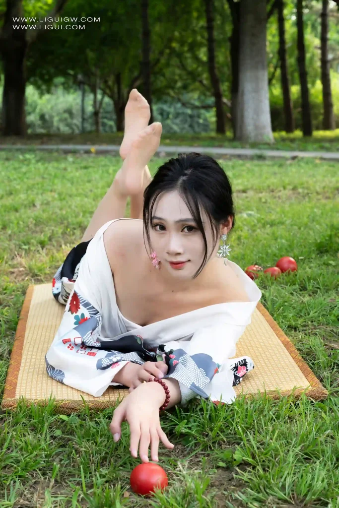 [Ligui丽柜] 2026年05月29日 和风夏韵·丝腿魅影Qingqing[51P]