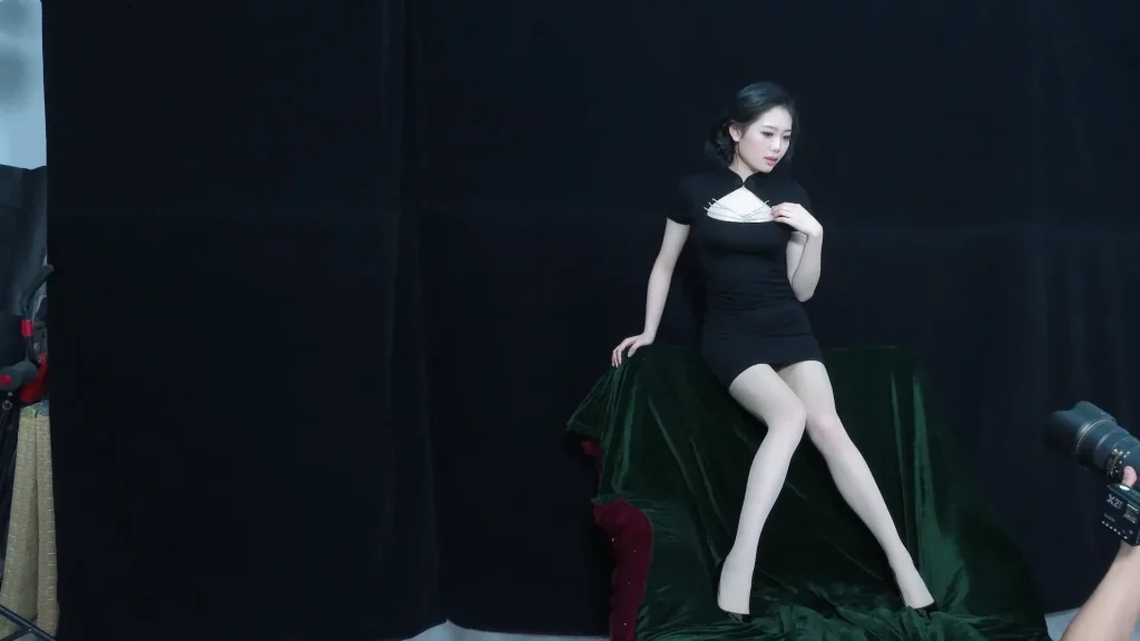 [Ligui丽柜] 丝语界 《拍摄曝光》小智贤 众筹版视频正片+花絮+VR打包 